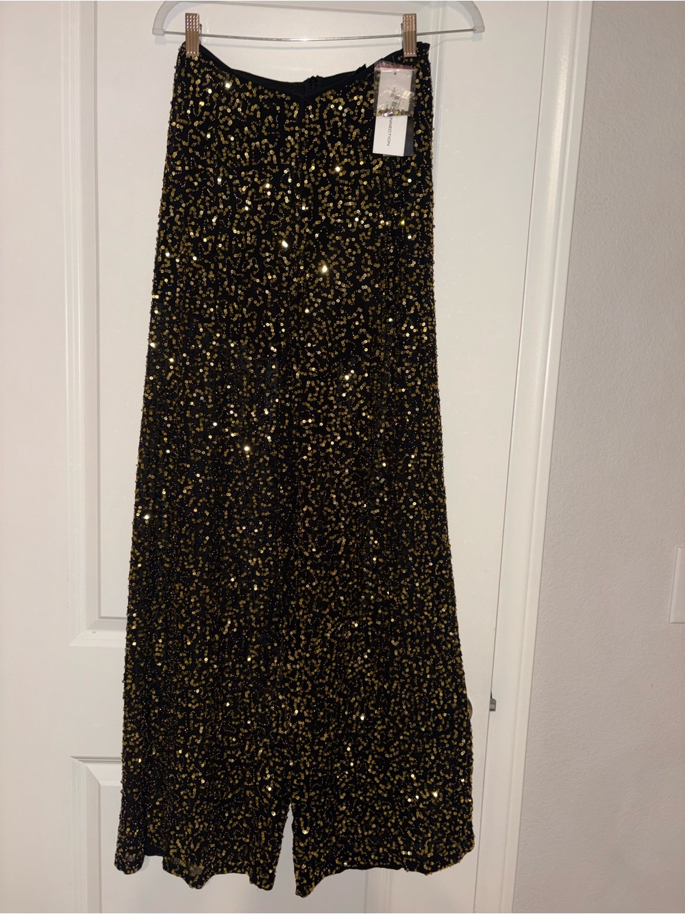 NWT! FRENCH CONNECTION Black Gold Sequin Wide Leg Pant Size4